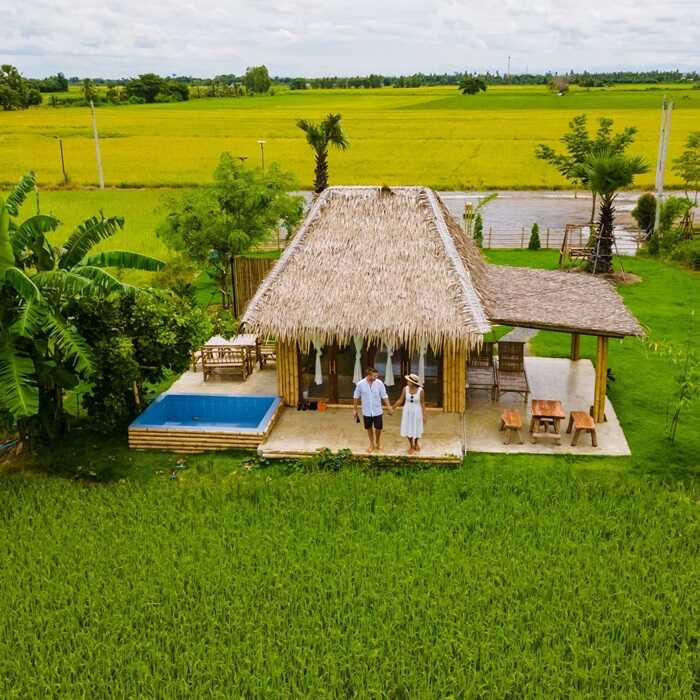 Homestay với cảnh quan rộng lớn, tạo không khí tự nhiên thoải mái cho du khách